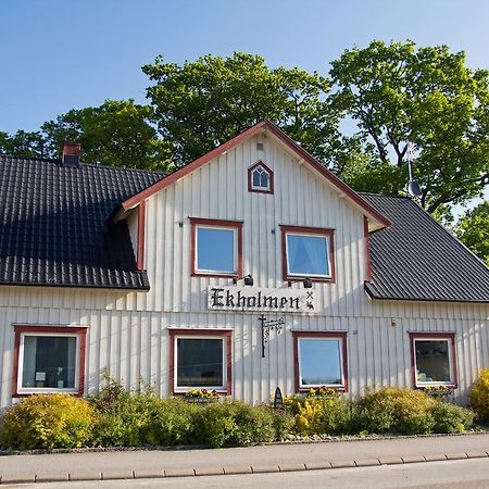 Pensionat Ekholmen Vessigebro Buitenkant foto