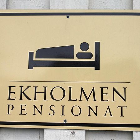 Pensionat Ekholmen Vessigebro Buitenkant foto